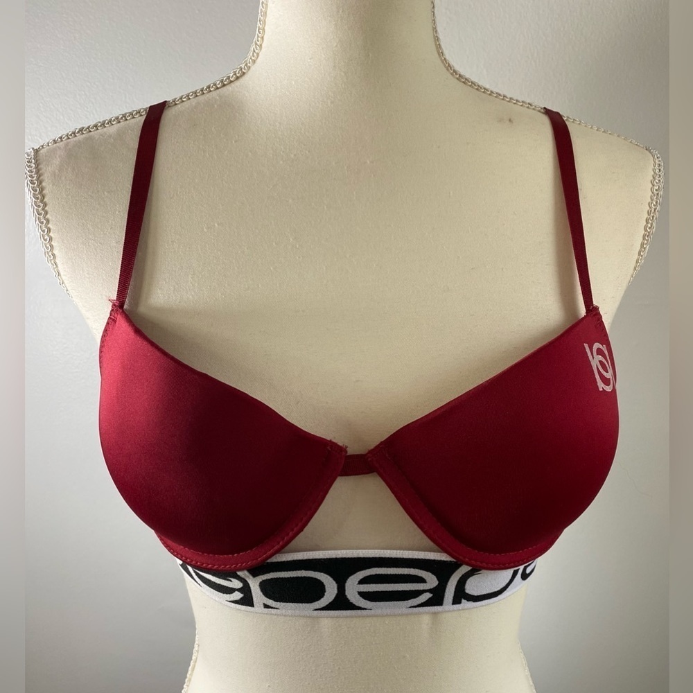 Bebe Intimates Burgundy Underwire Padded Bra Size 34 B GUC SKU0634